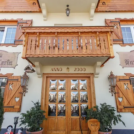 Hotel Karin