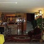 Hotel Karin 3*