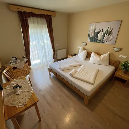 Karin Hotel