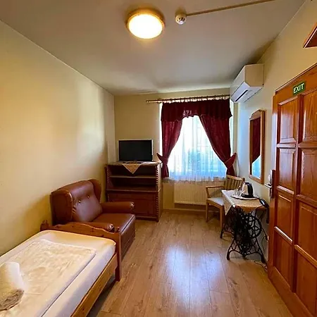 Hotel Karin