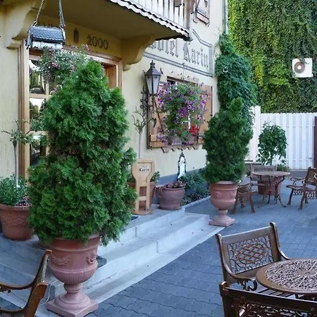 Karin Hotel 3*
